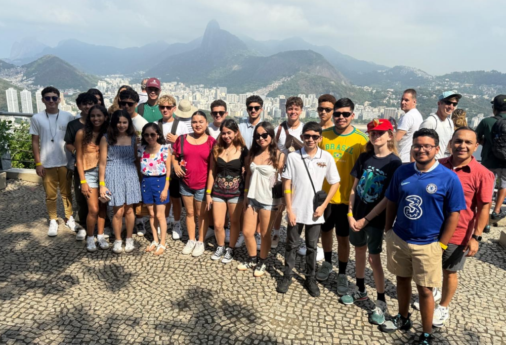 Whole group sight seeing