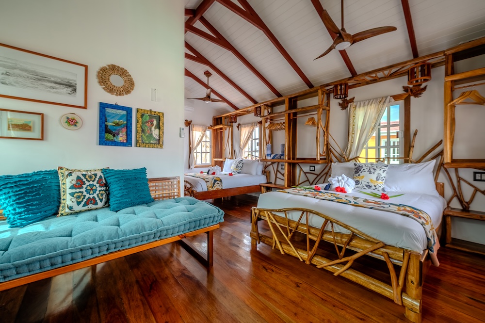 Ibis cabana interior